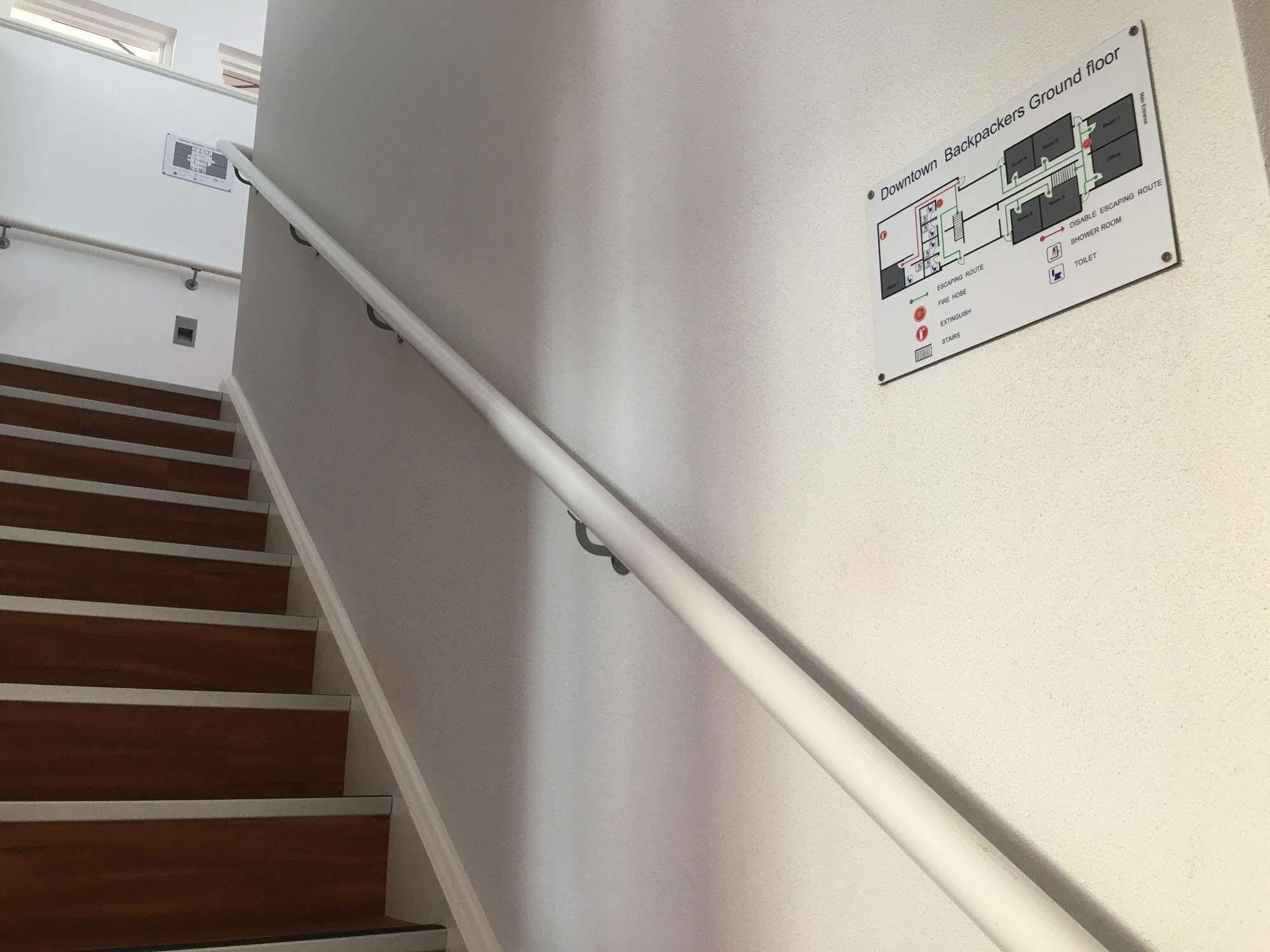 Downtown Backpackers Hostel Perth - Note - Valid Passport Required For Check In Εξωτερικό φωτογραφία